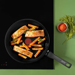 Tefal Renew paistinpannu keraaminen 20 cm musta