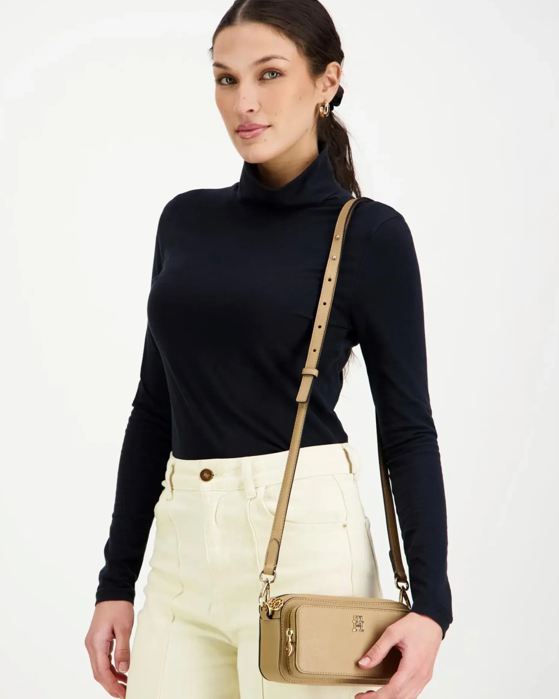 Tommy Hilfiger TH daily kameralaukku