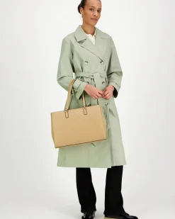 Tommy Hilfiger TH daily tote olkakassi