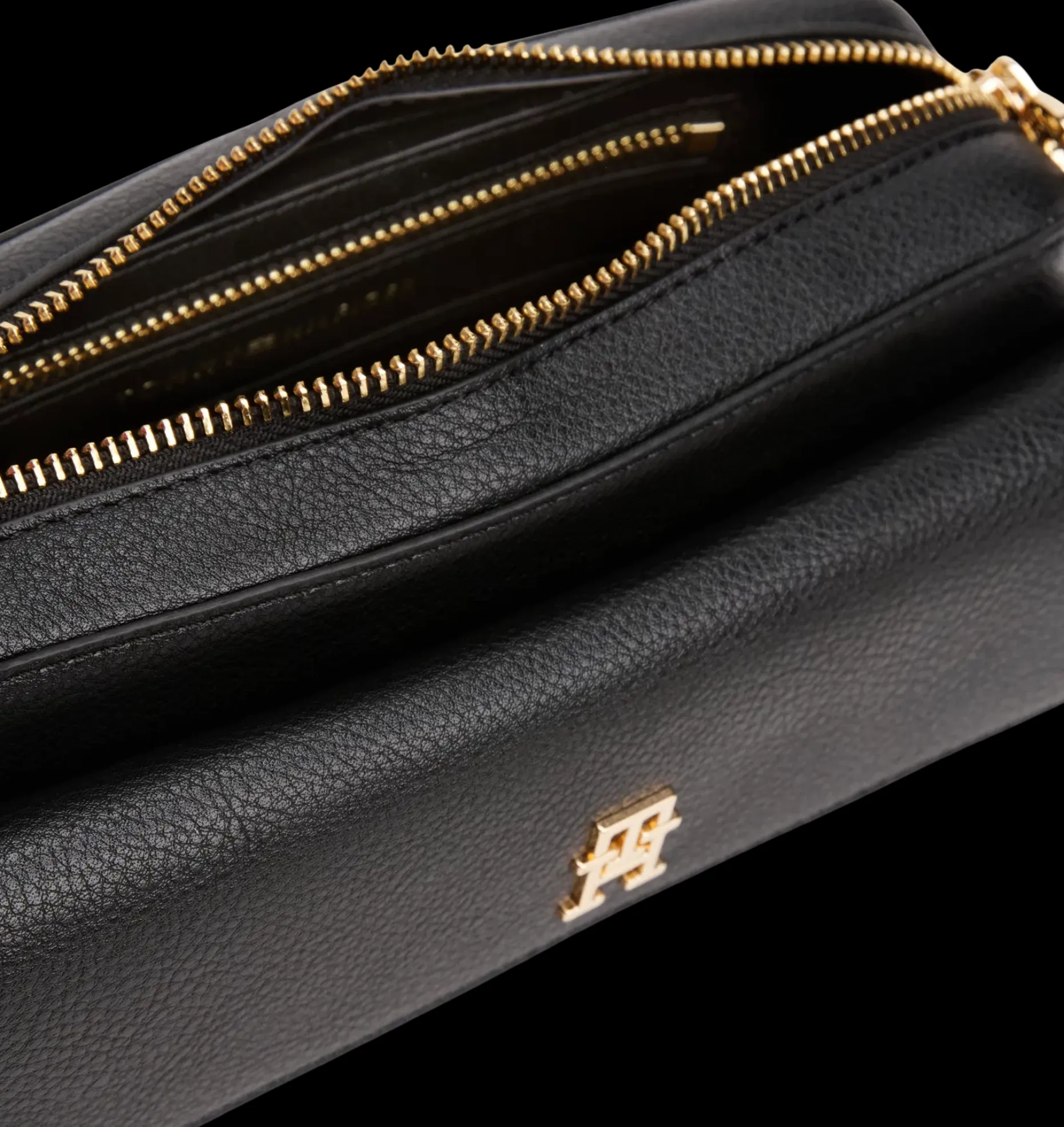 Tommy Hilfiger TH Distinct kameralaukku