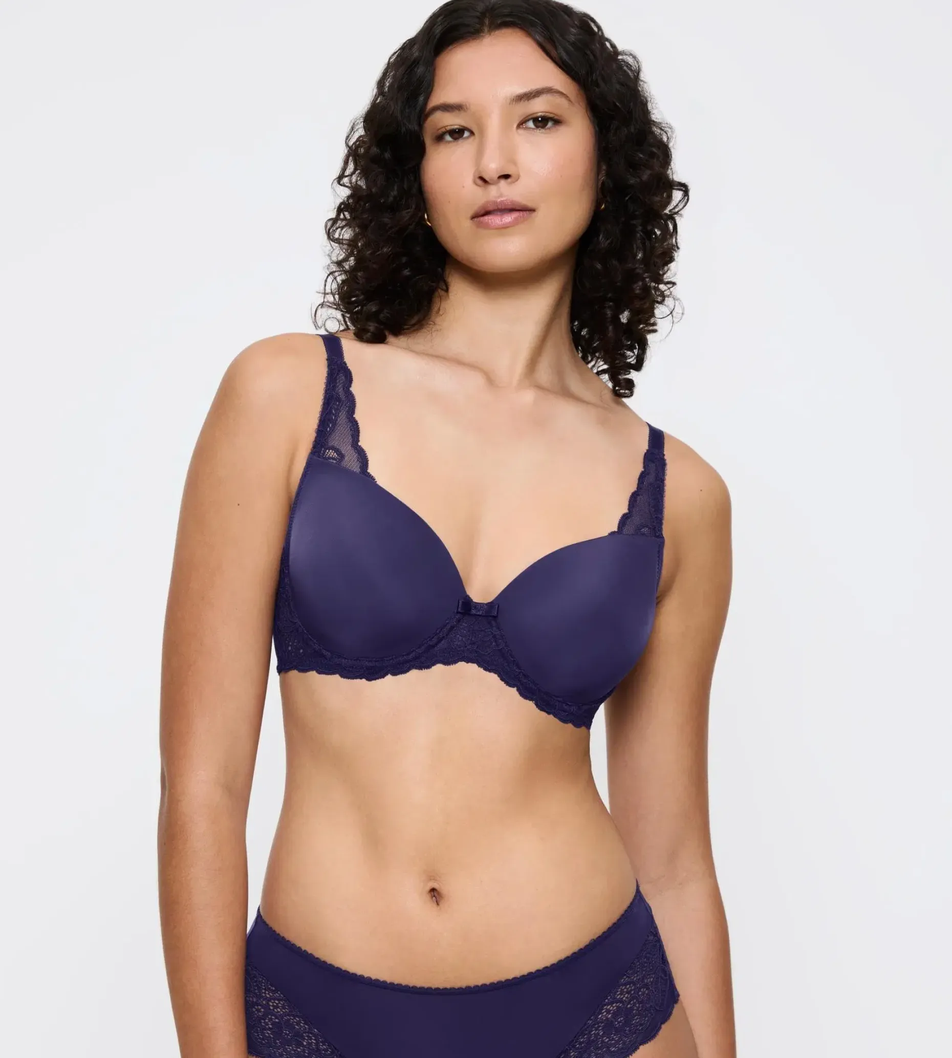 Triumph Amourette Spotlight WHP X rintaliivit