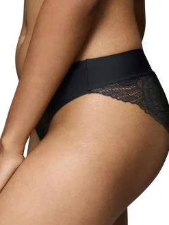Triumph Body Make-Up Illusion Lace Tai alushousut