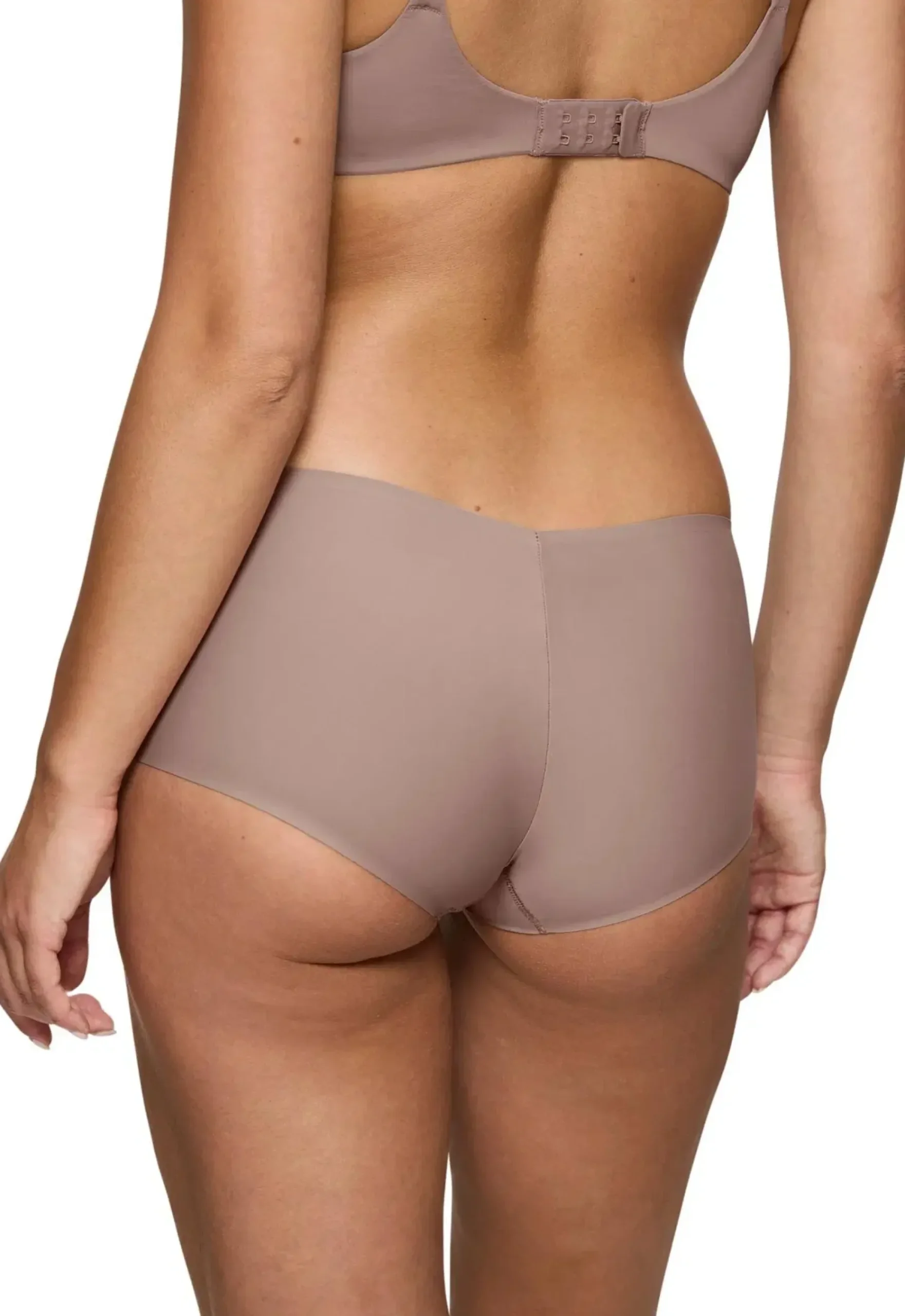Triumph Body Make-Up Illusion Shorty EX alushousut