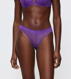 Triumph Brazilian That Night in Vegas alushousut