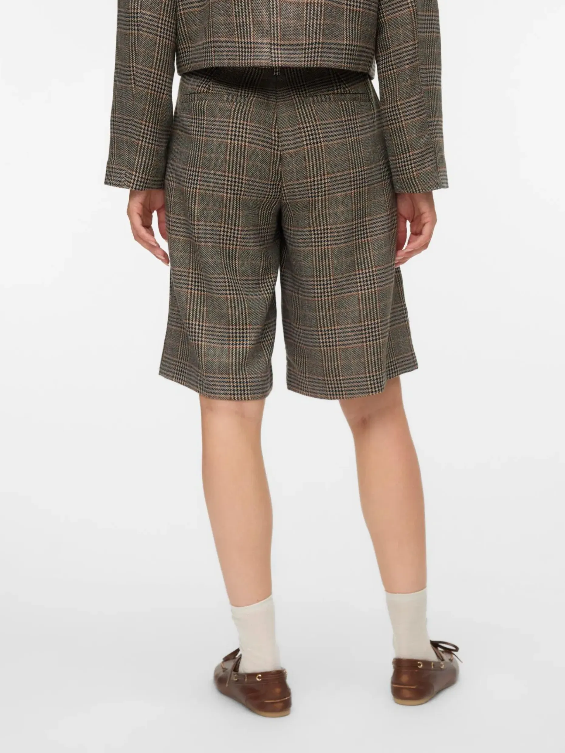 Vero Moda VMStina ruutushortsit