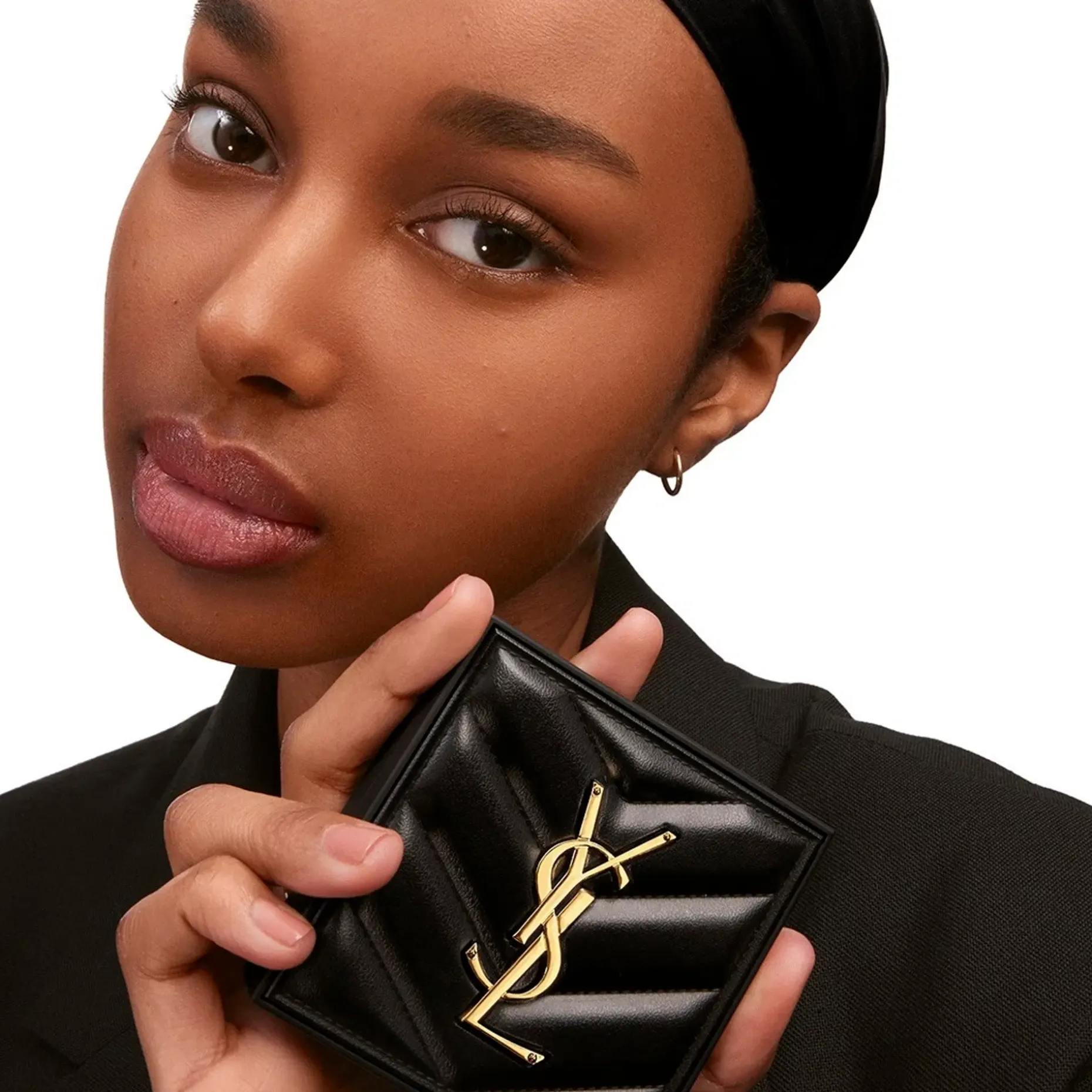 Yves Saint Laurent All Hours Setting Powder puuteri