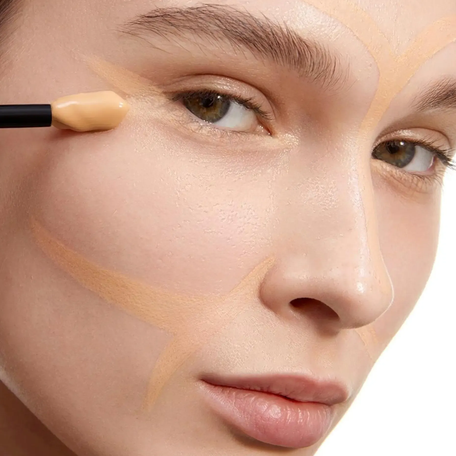 Yves Saint Laurent All Hours Precise Angles Concealer peitevoide 15 ml