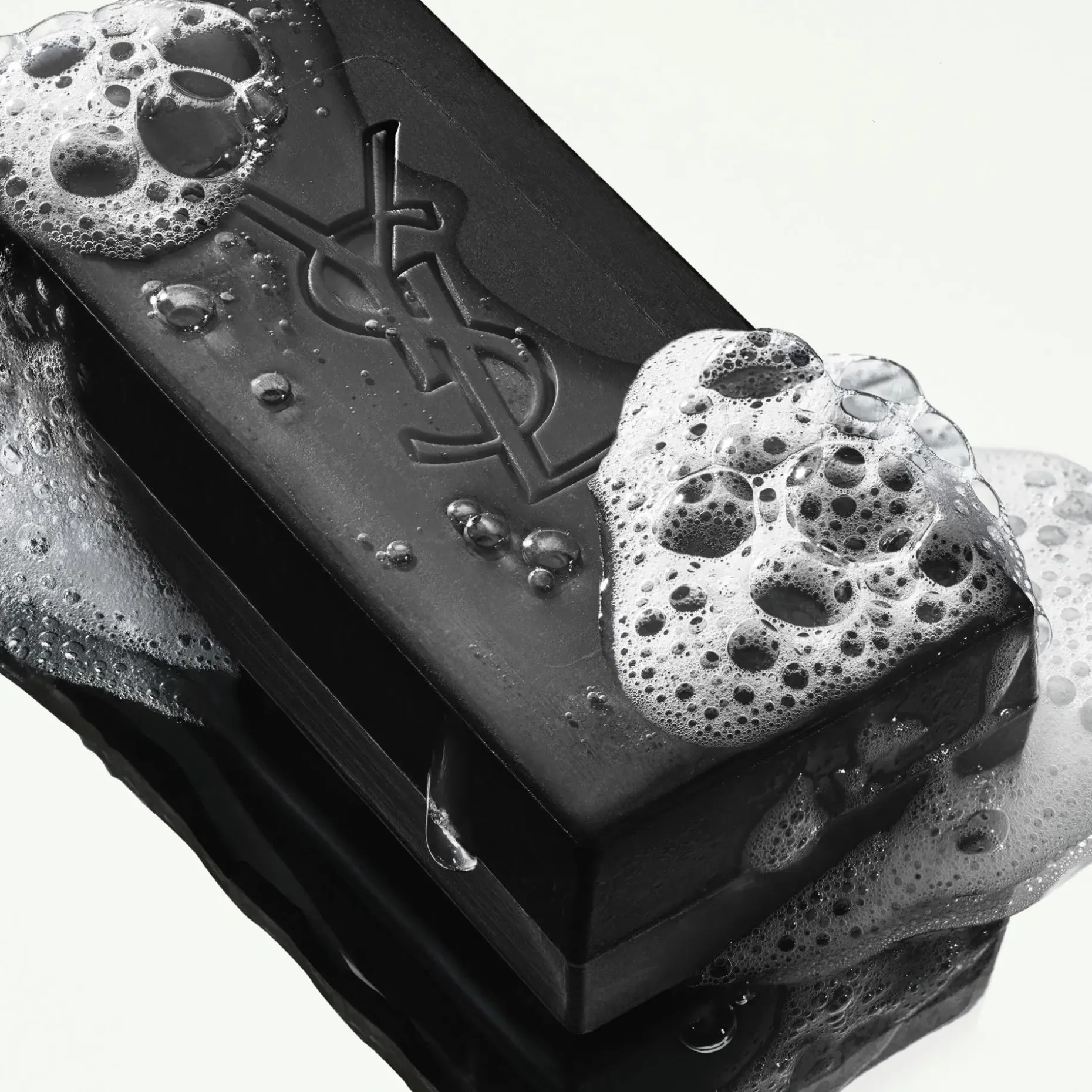 Yves Saint Laurent MYSLF 4-in-1 suihkusaippua 100 g